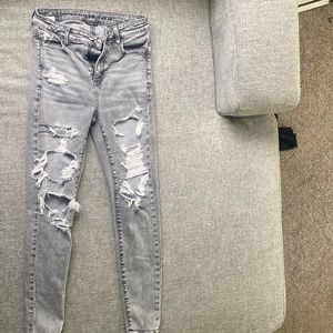 American Eagle High Rise gray ripped jeans. Size 4
